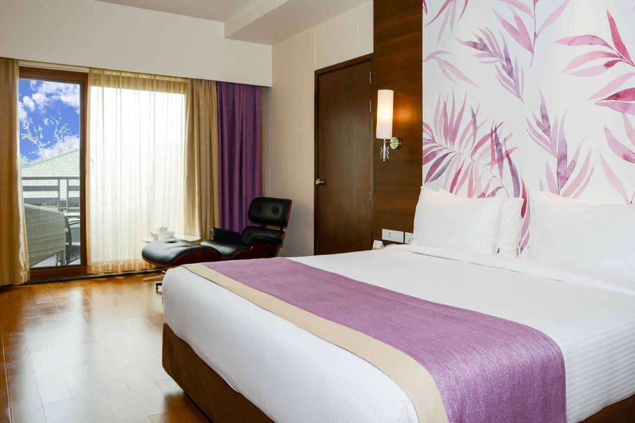 Purple Palms Resort & Spa Kushalnagar Exterior photo